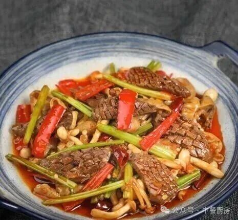 当餐酒楼特色私房菜,鲜掉眉毛