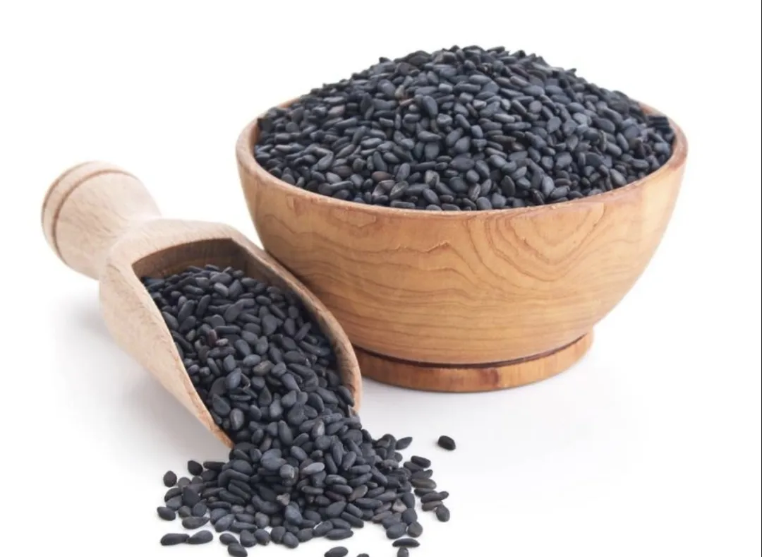 滋阴润肠、老人便秘的最佳食材蜜糖牛奶芝麻羹