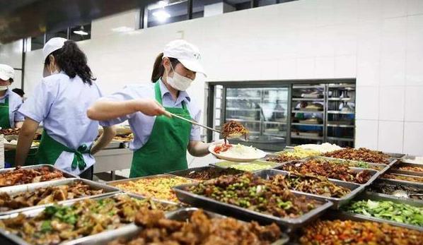 医院营养食堂从膳食供应到临床营养支持的战略转型