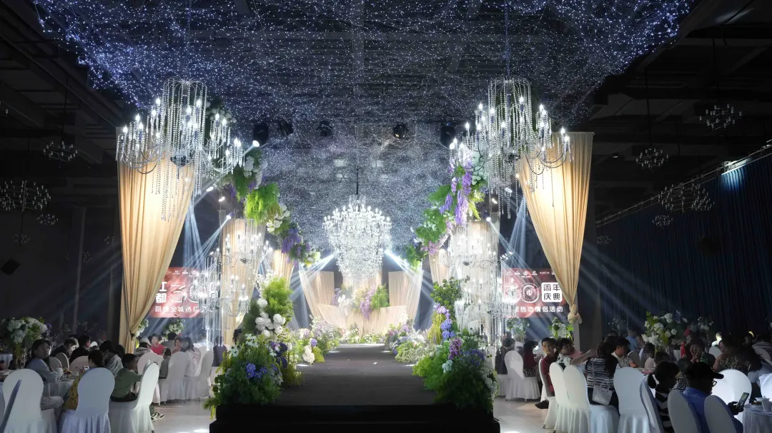 江都酒店举行30周年庆典 “宴席平价超市”成亮点