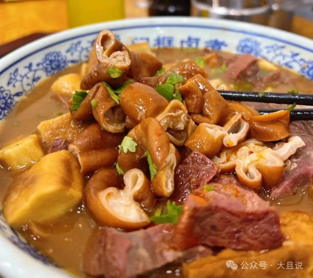 老北京美食卤煮