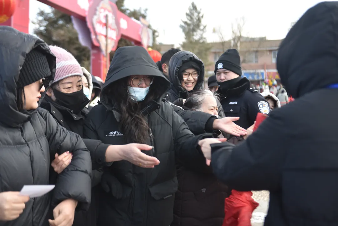 千份奖品、草原美味、非遗展示!锡市红火闹元宵!