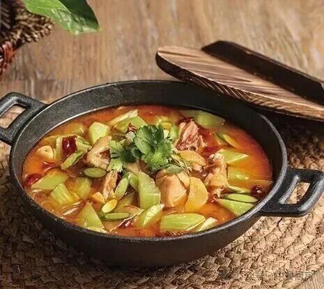 当餐酒楼热卖菜,唇齿留香