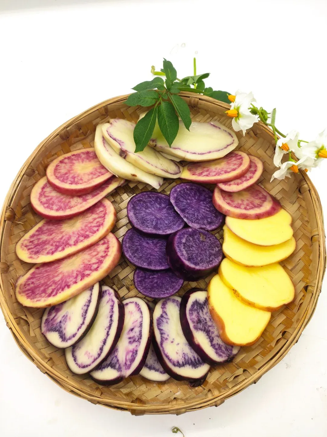 云南宝藏食材花心洋芋，一口尝尽高原风情