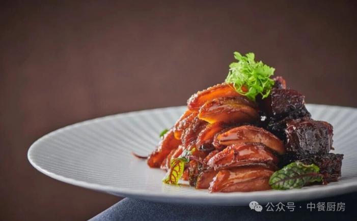 当餐酒楼招牌菜,一口难忘