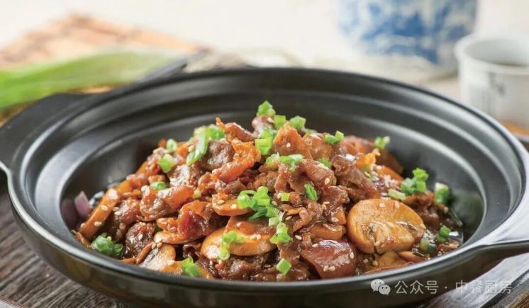 当餐酒楼旺销菜，香飘满堂