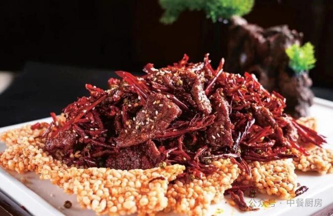 当餐酒楼特色风味菜，宴待高朋