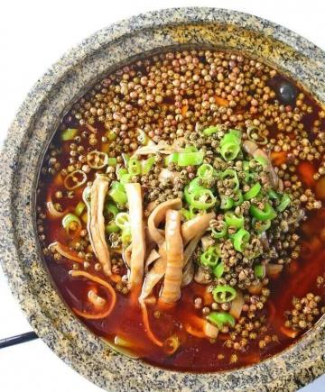 当餐酒楼特色菜，老客回头率高