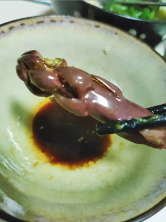 品质超群 紫色有机芦笋 生吃脆甜 富含氨基酸 令人赞不绝口