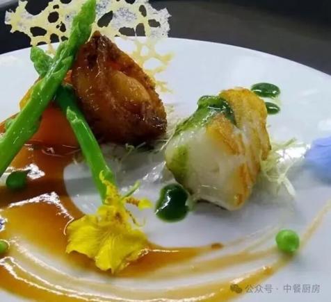 当餐酒楼融合菜，鲜醇地道