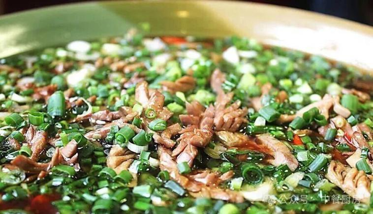 当餐酒楼融合菜， 从第一口鲜到最后一口