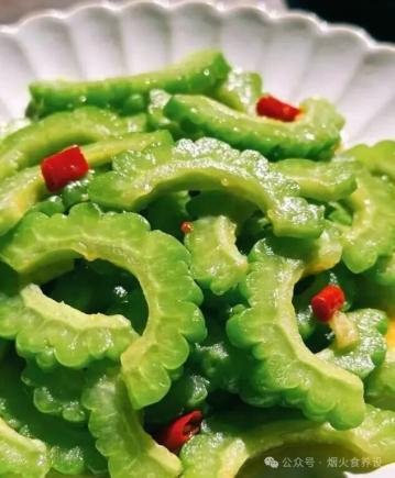 50岁后饮食油腻最怕三高?常吃4道“洗血管”菜,清爽又养身!