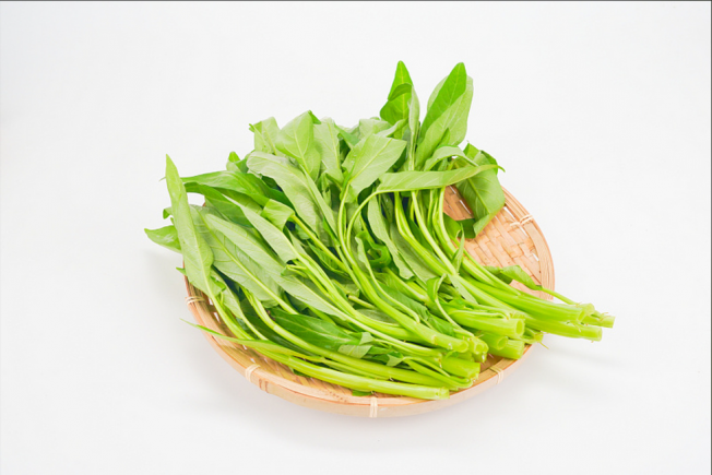空心菜，学名紫色空心菜（Ipomoea aquatica），又称通心菜、藤藤菜