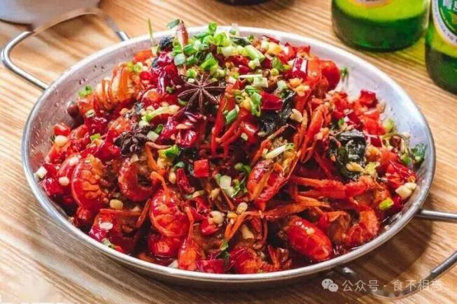 中国美食地图｜湖南篇，别只知道长沙！湖南各地小众美食，本地人私藏不外传