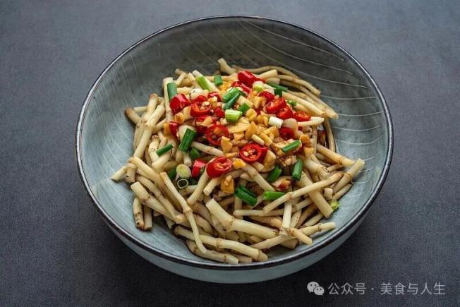 各地重口味美食，你敢挑战吗？