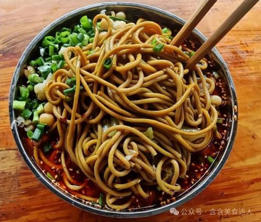 雅安最出圈的六大特色美食，每一口都鲜香入味、让人垂涎欲滴，你吃过几种？