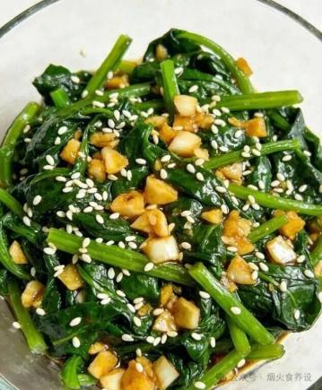 50岁后饮食油腻最怕三高?常吃4道“洗血管”菜,清爽又养身!