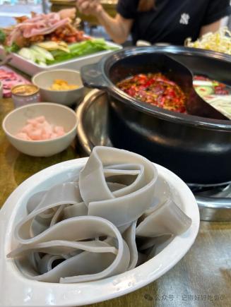 武隆美食：乌江边 · 味觉遗产
